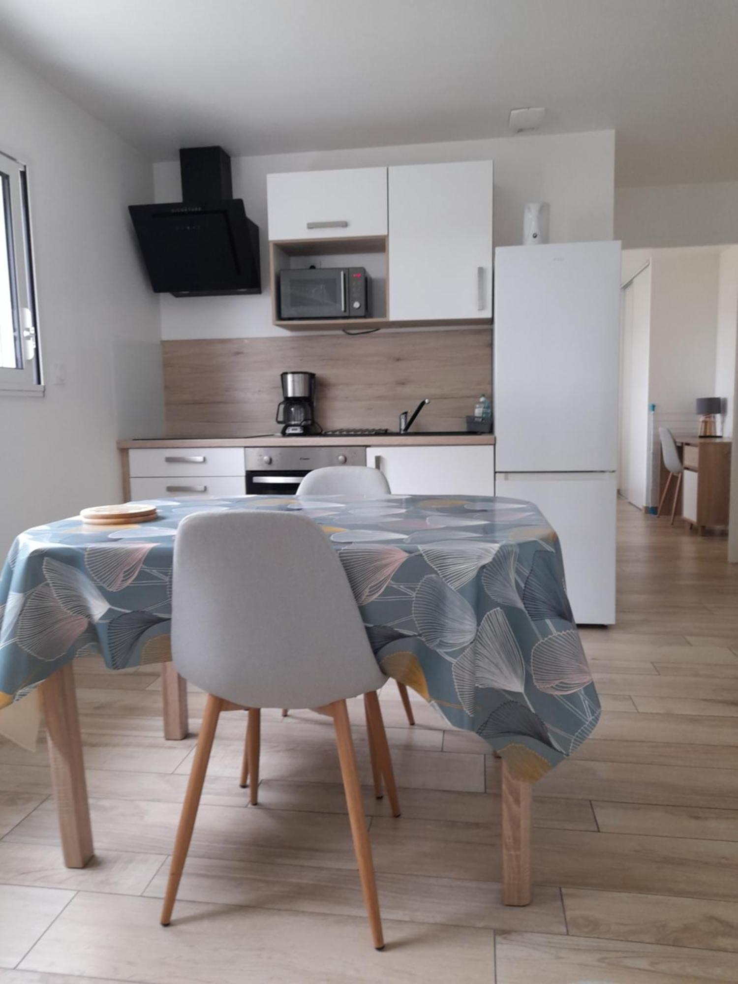 Appt T2 Confortable La Roche-sur-Yon Exterior photo